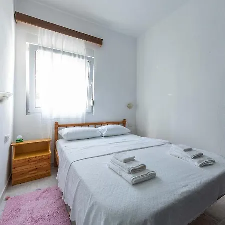 Spacious Seaside House * נאה פוטידאה