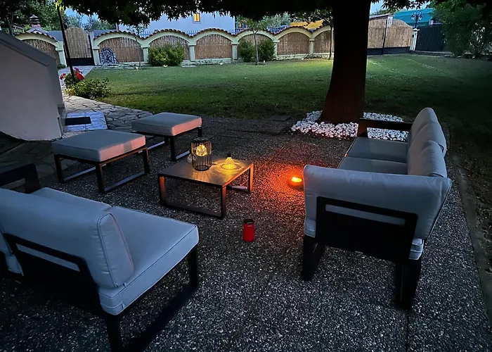 Spacious Seaside House * Nea Poteidaia