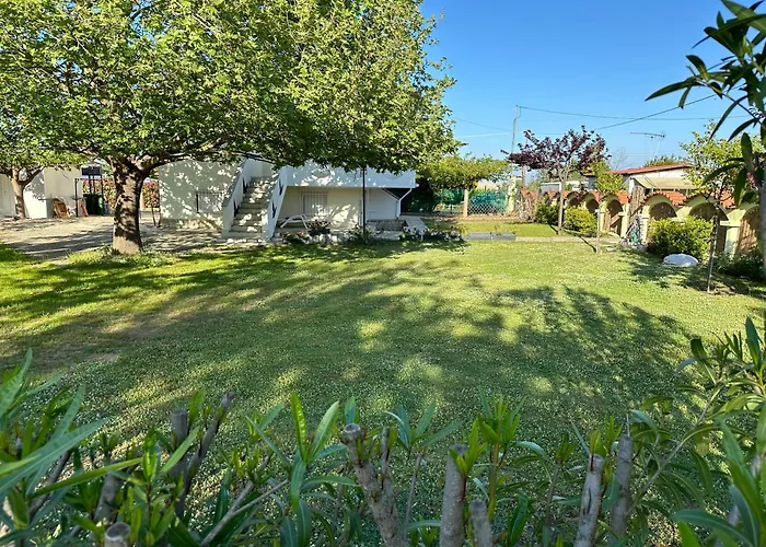 Σπίτι διακοπών Spacious Seaside House Νέα Ποτίδαια